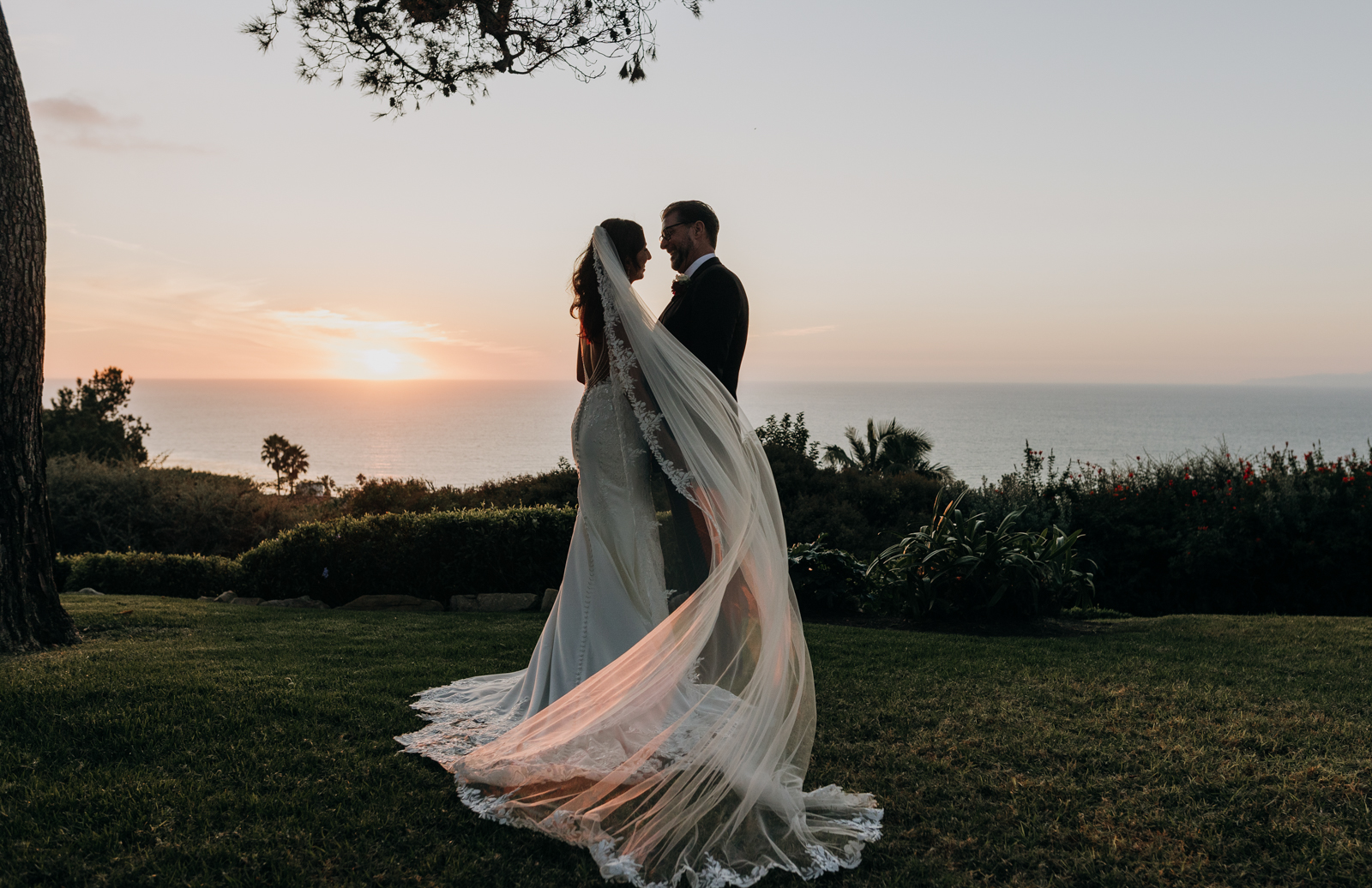 Sunset wedding photos