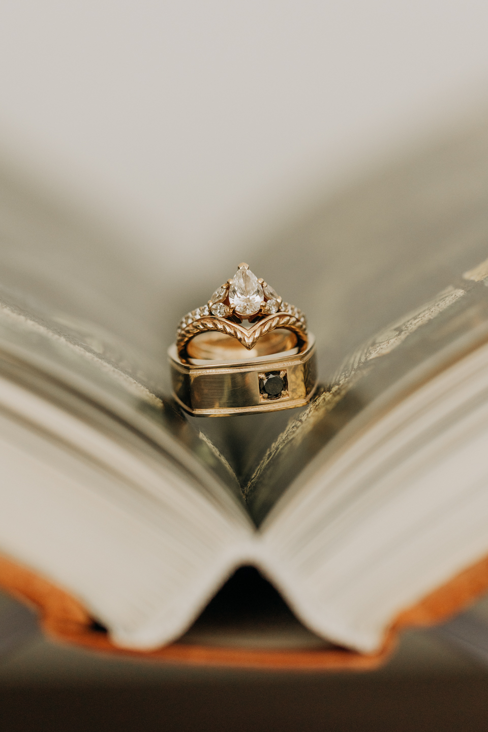 artsy wedding rings