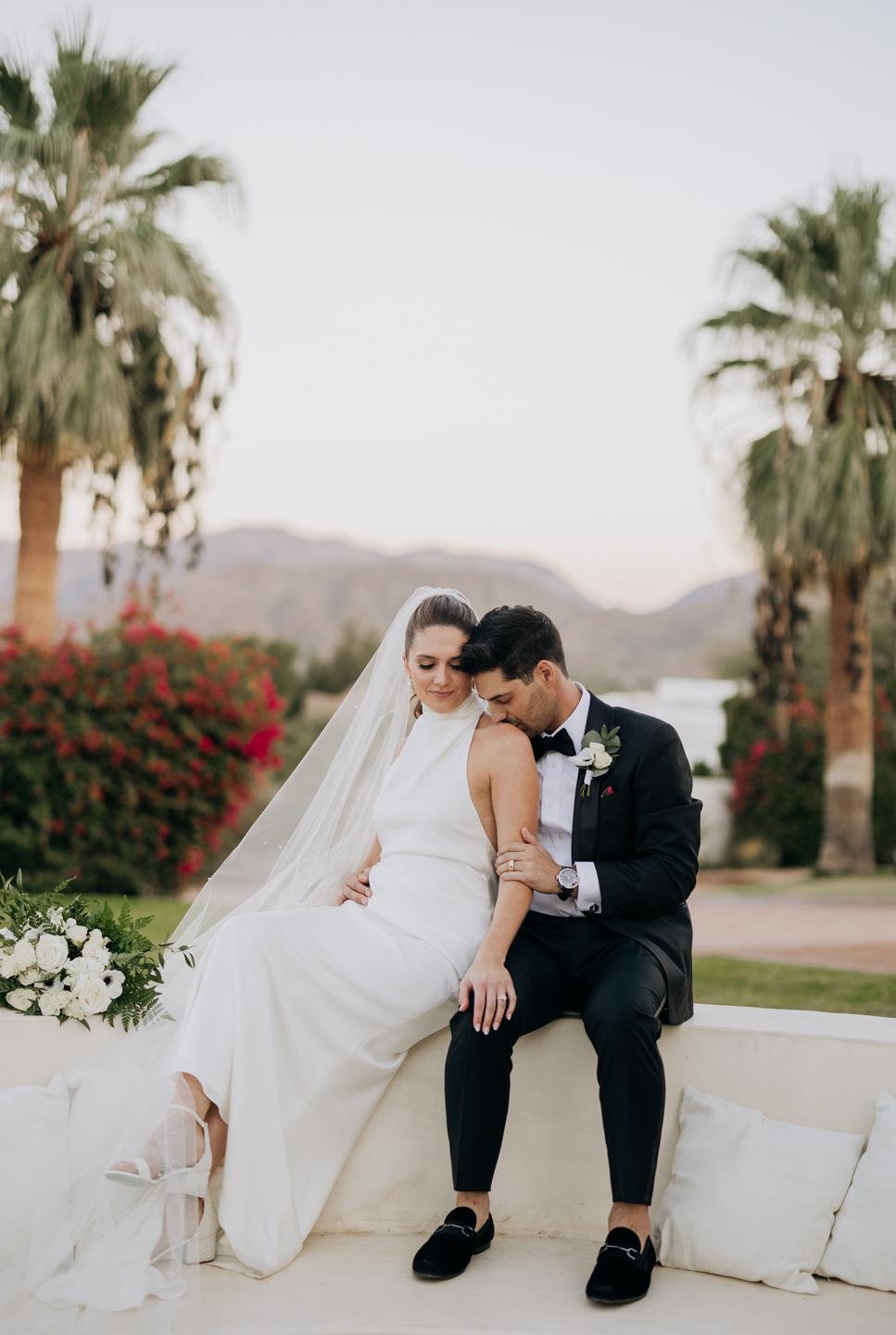 Romantic kempa villa wedding