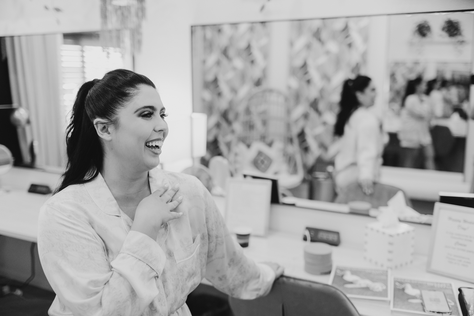 Getting ready wedding photos