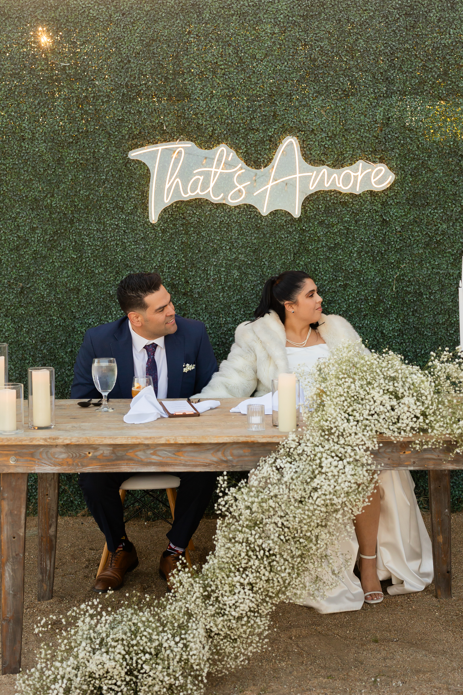 Sweetheart table photos