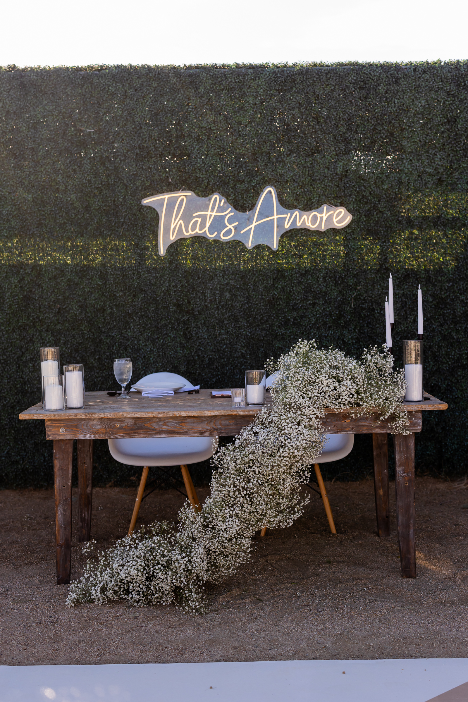 Sweetheart table wedding decor