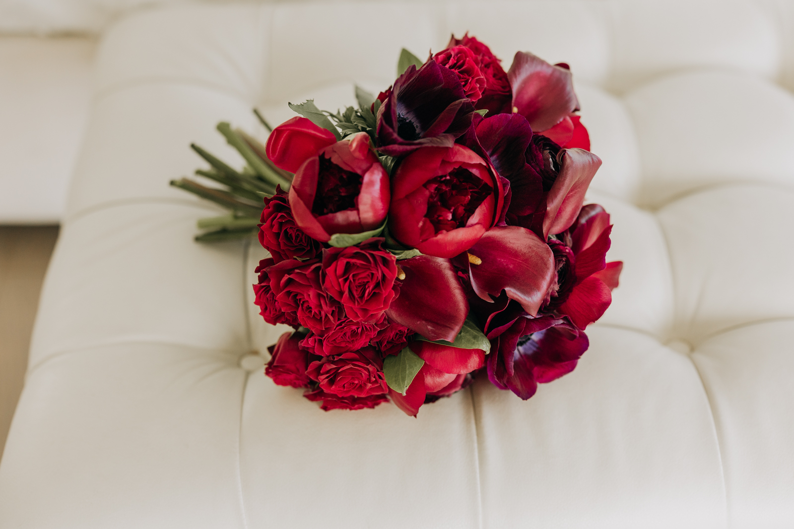 Red brial bouquet 