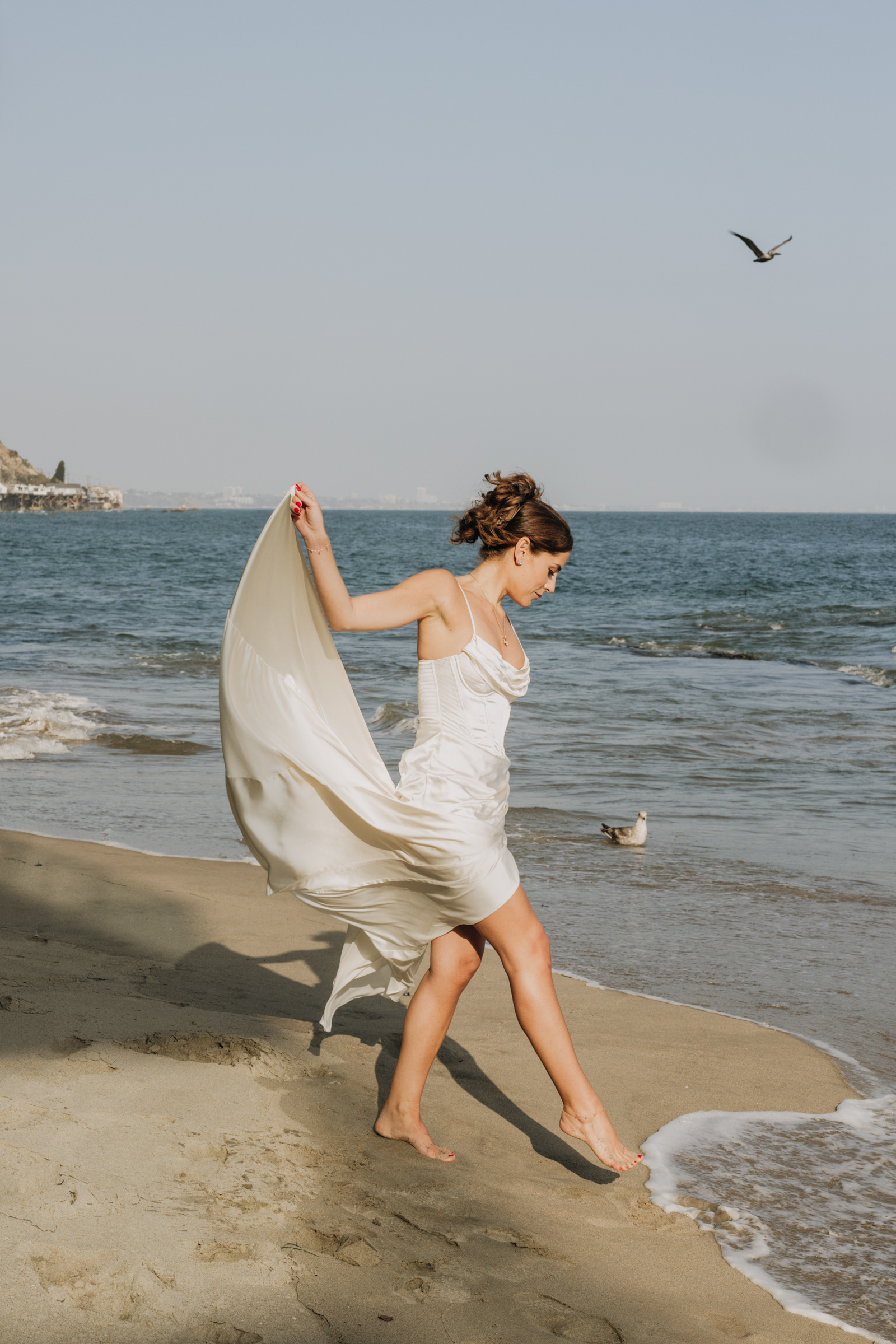 Bride photos on the beach